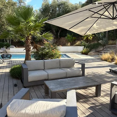 Mare E Monte - Cala Rossa * Porto-Vecchio (Corsica)