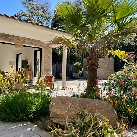 Mare E Monte - Cala Rossa *