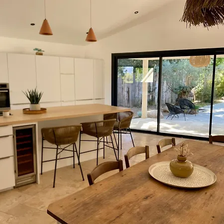 Mare E Monte - Cala Rossa * Porto-Vecchio (Corsica)